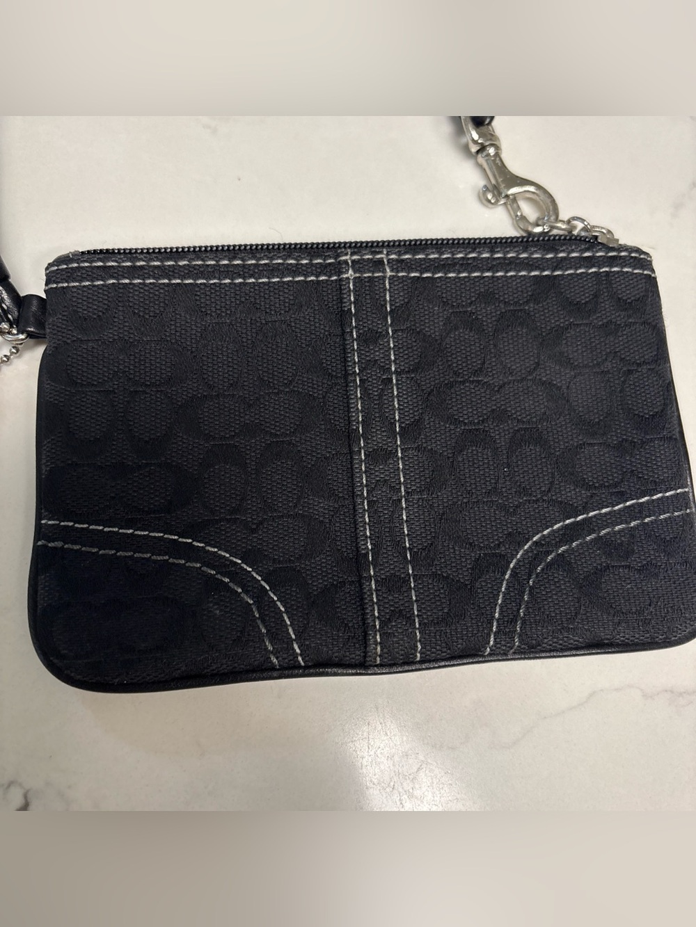 Coach Black Wristlet Clutch with Contrast Stitching - Picture 8 of 16